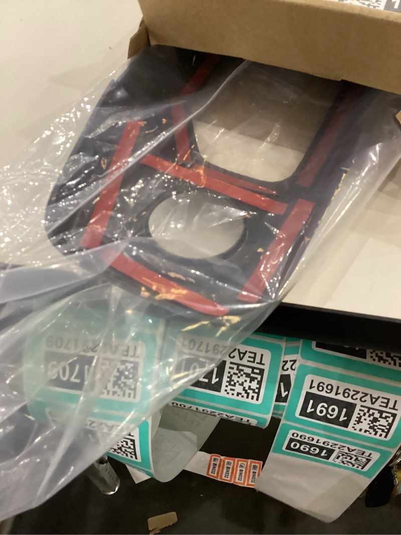 https://lotting-media.assets.bidfta.com/lotting_69eb4ccf-3054-4904-a232-abfb146a8371
