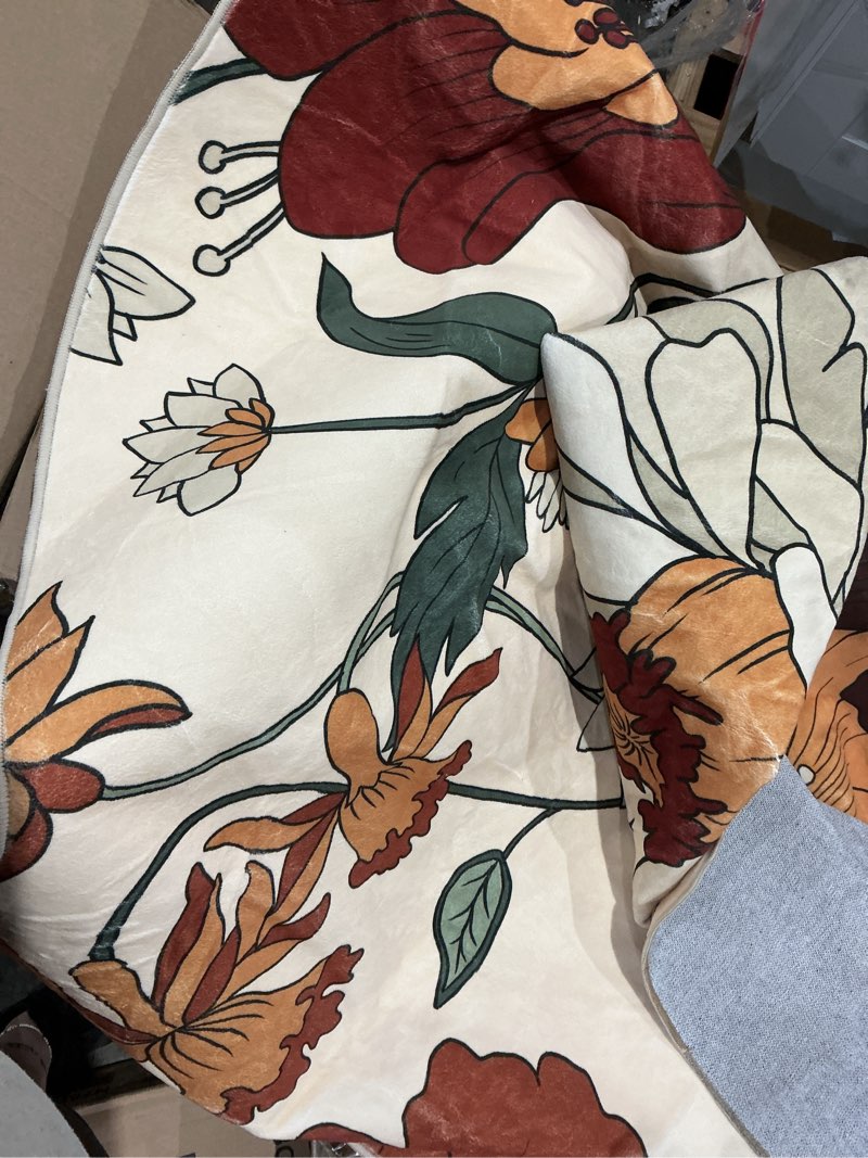 Condition photo showing Good Condition for jinchan lora round rug 8ft vintage floral area rugs for living room - washable rug soft non-slip indoor boho flower print circle 8' round accent carpet for dining room bedroom home office cream 8' (round) bloom cream