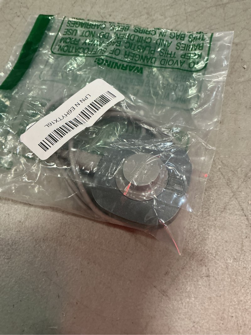 Condition photo showing New/Like New for charger compatible with aura-ring gen 4 size 9, fast charging dock with usb-c cable (not compatible with aura-ring gen 3)