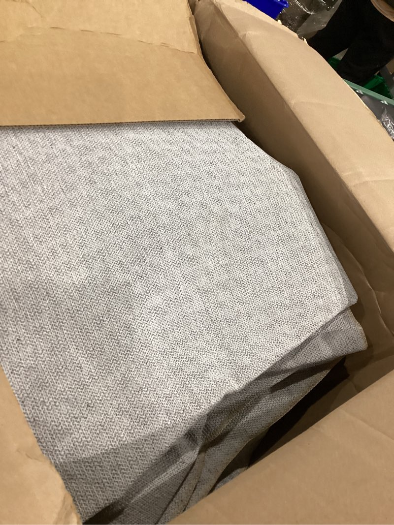 Condition photo showing Good Condition for RUUGME Washable 12x12 Area Rug - Large Vintage Area Rugs with Non Slip Backing Stain Resistant Carpet for Bedroom Dining Room Indoor Soft Carpets Home Decor Decoration Mat 12x12 Beige 12' x 12' (Square) Beige