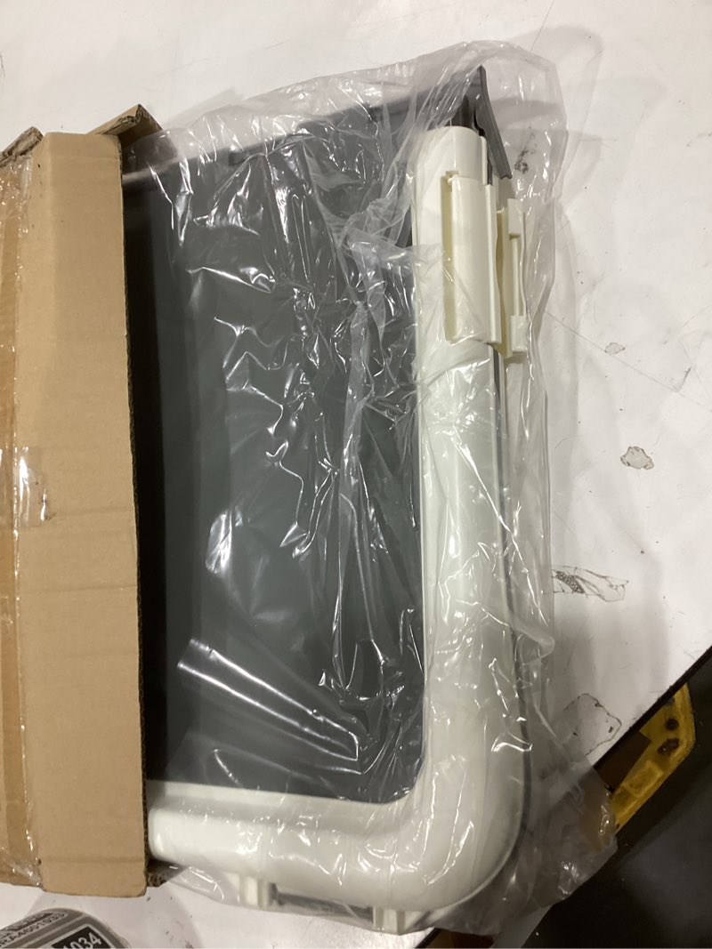 Condition photo showing Good Condition for amazon basics dog training pad holder with secured latches, extra thick and non-slip base, recycled plastic, 28 x 34 inch, large, white and charcoal 28'' x 34''