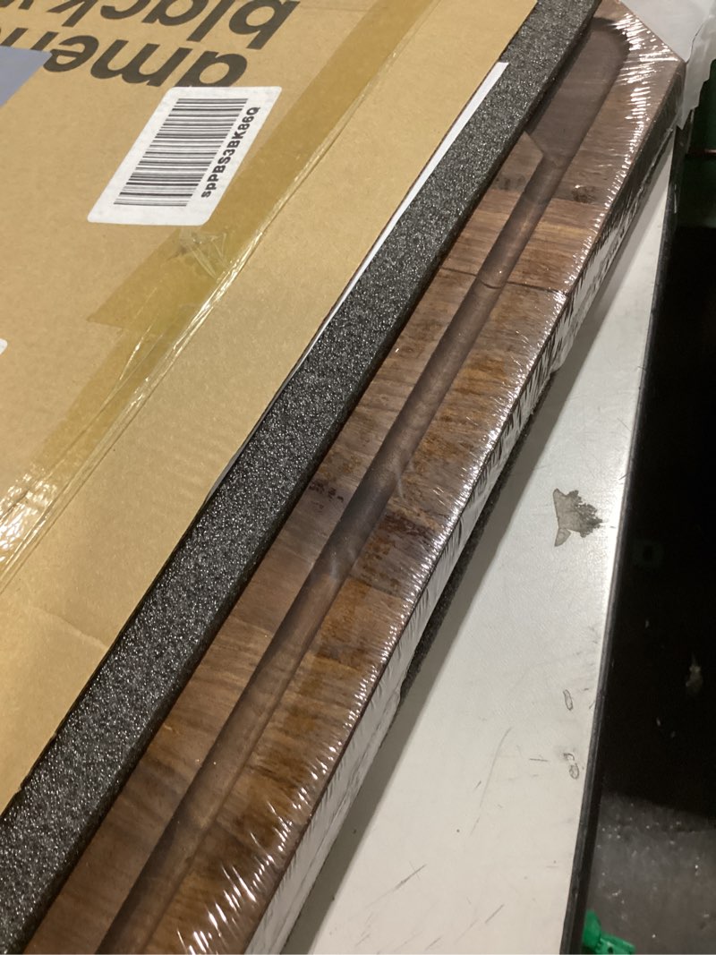 Condition photo showing Good Condition for Heimlove Walnut Wood Cutting Board for Kitchen, 24"x18" Reversible Wooden Chopping Board with Deep Juice Grooves and Handles, Natural Walnut Wood Cutting Board for Chopping, Cheese, Vegetables Walnut Wood 24"L x 18"W