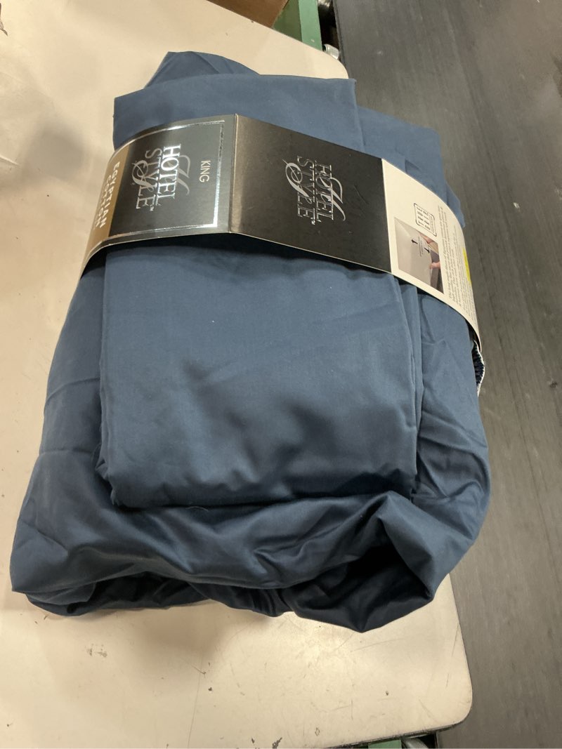 Condition photo showing As Is for hotel style 4-piece 600 thread count navy egyptian cotton adult bed sheet set, king - deep pocket