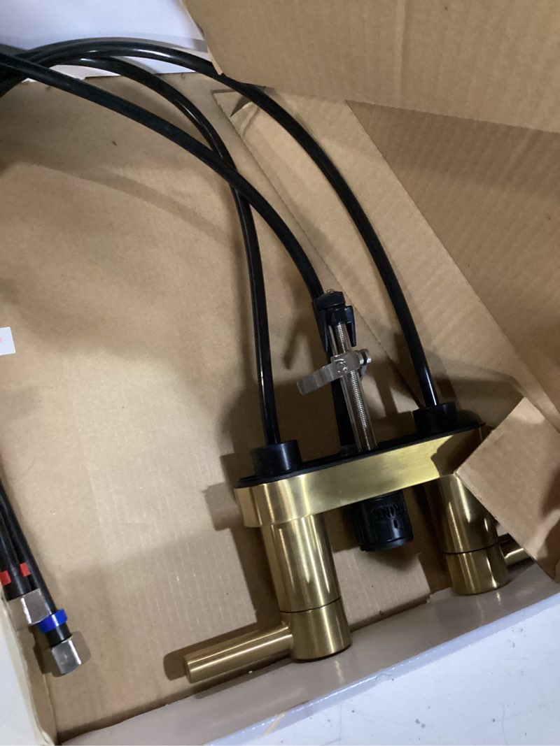 Condition photo showing Good Condition for allen + roth harlow simplefit brushed gold 4-in centerset 2-handle watersense mid-arc residential handle bathroom sink faucet with drain with deck plate