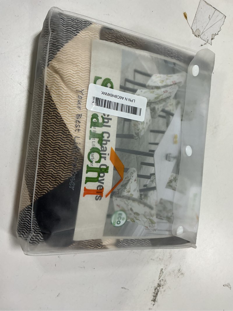 Condition photo showing Good Condition for SearchI Dining Room Chair Covers Slipcovers Set of 4, Spandex Super Fit Stretch Removable Washable Kitchen Parsons Chair Covers Protector for Dining Room,Hotel,Ceremony,Lattice 4 per set Lattice