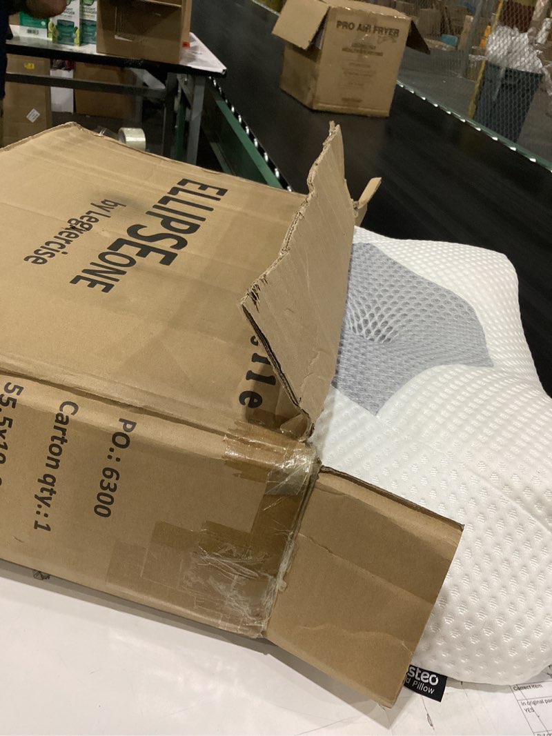 Condition photo showing Good Condition for eclipseone by legxercise comforter pillow
