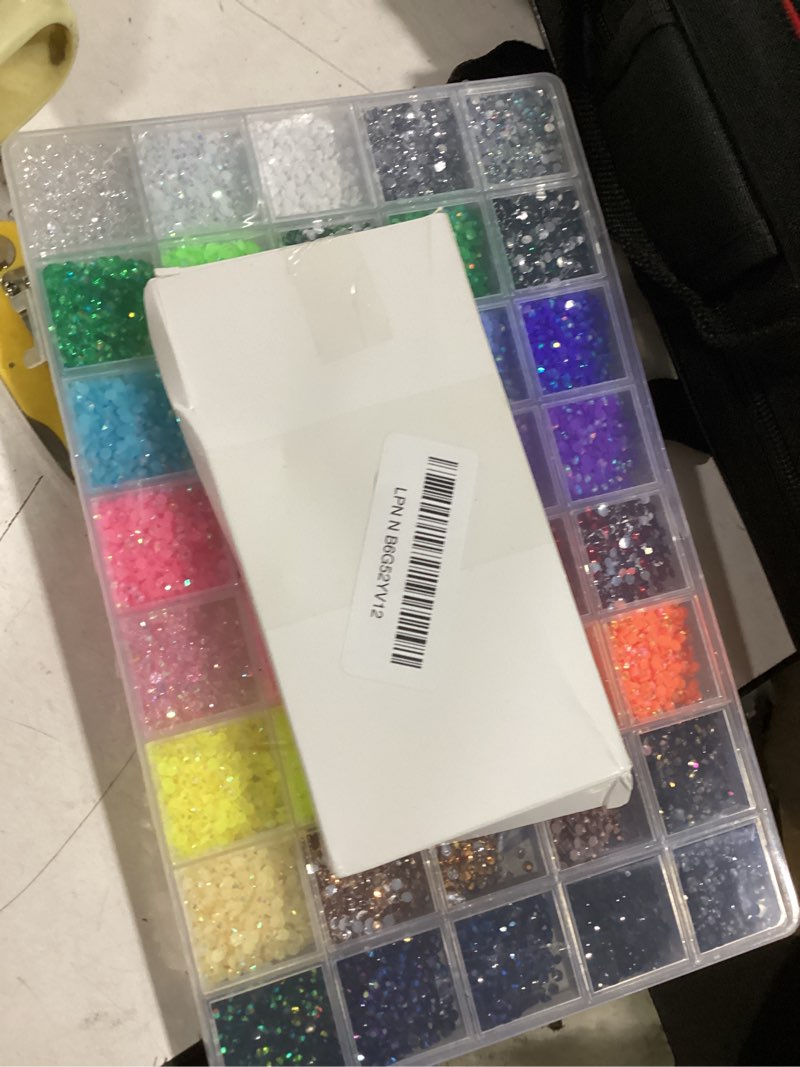 Condition photo showing Good Condition for zefy 40 colors resin jelly rhinestones for bedazzling, 3mm 32000 pcs flatback gems for crafting, bedazzling kit with 3pcs b7000 glue for clothing shoes nail book diamond art jelly 3mm