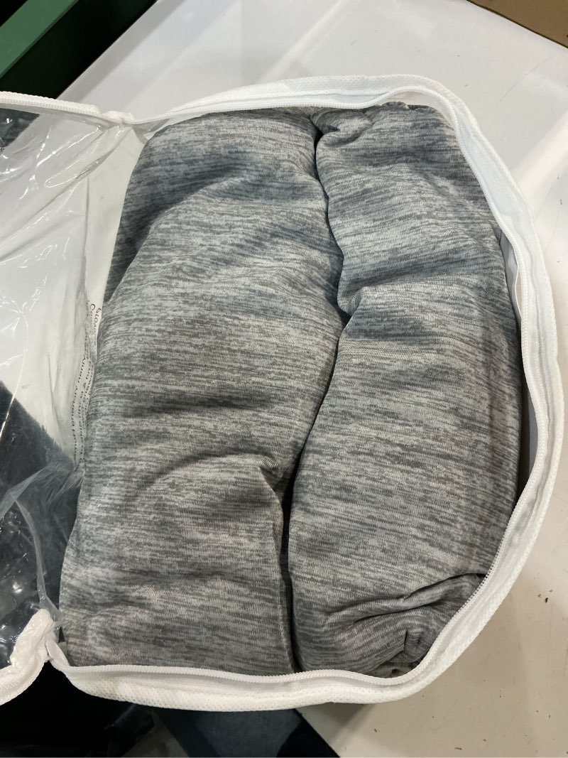 Condition photo showing Good Condition for choshome cooling blanket for hot sleepers lightweight summer cold thin blankets for sleeping, hot flashes night sweats, soft blanket for bed, california king 96" x 102", grey 01-grey california king 96"× 102"