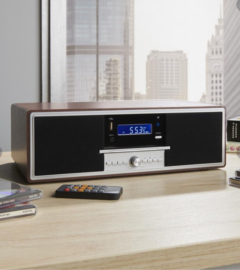 The Bluetooth CD Playing Multiformat Tabletop Radio