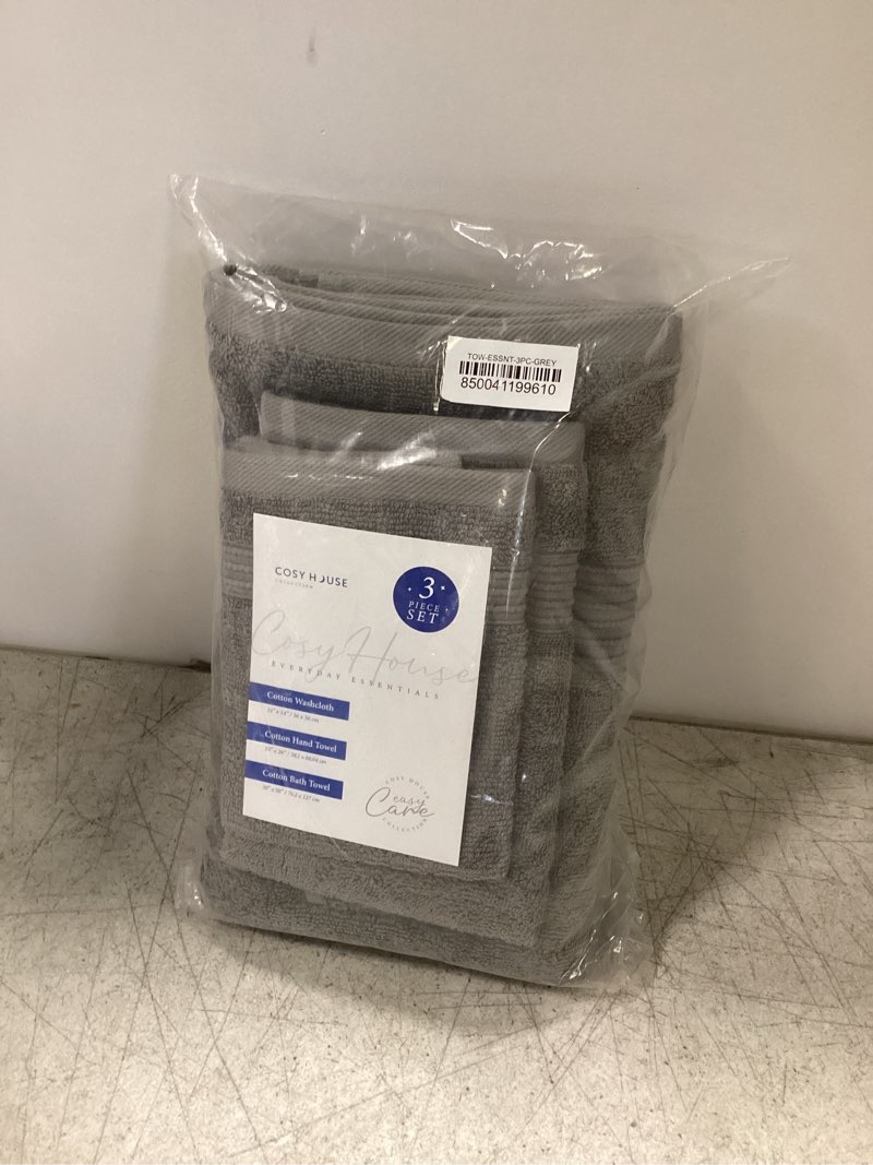 https://lotting-media.assets.bidfta.com/lotting_6a37ce2c-f1d3-44c8-aab1-3320dbf18de6