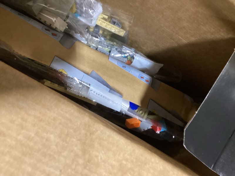 Condition photo showing As Is for LEGO Harry Potter Hogwarts Castle and Grounds 76419 Building Set, Gift Idea for Adults, Buildable Display Model, Collectible Harry Potter Playset, Recreate Iconic Scenes from The Wizarding World