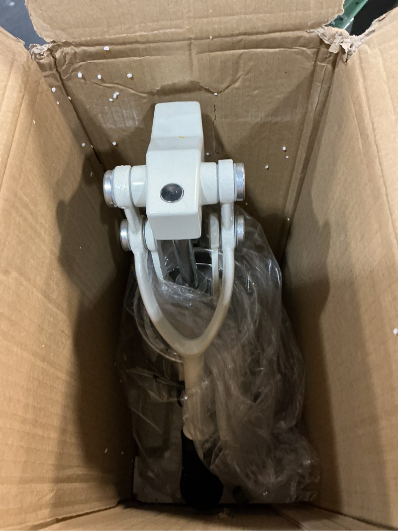 Condition photo showing Good Condition for Commercial Heavy Duty Cast Iron Hand Press Manual Orange Citrus Lemon Lime Grapefruit Pomegranate Fruit Juice Squeezer Machine with Stainless Steel Cup White 15 Inch White