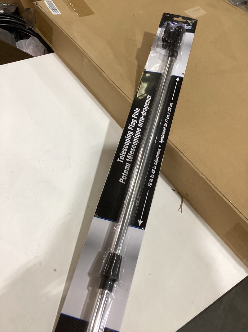 Condition photo showing Good Condition for telescoping flag pole 28in to 48in