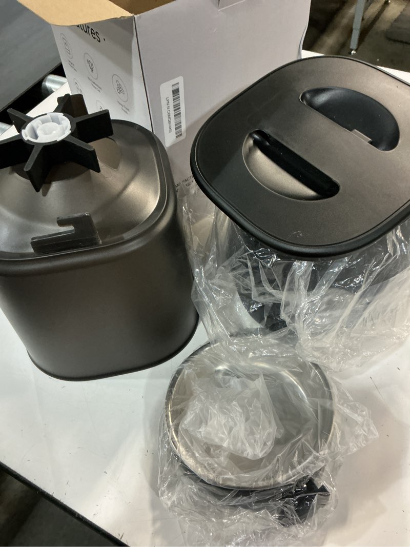 Condition photo showing Good Condition for automatic cat feeder with camera, 4l wifi smart pet feeder with app control, 1080p hd video,night vision,voice call, motion detection, dual power supply, supports 5ghz/2.4ghz,for dogs cats, small-pet black 4l
