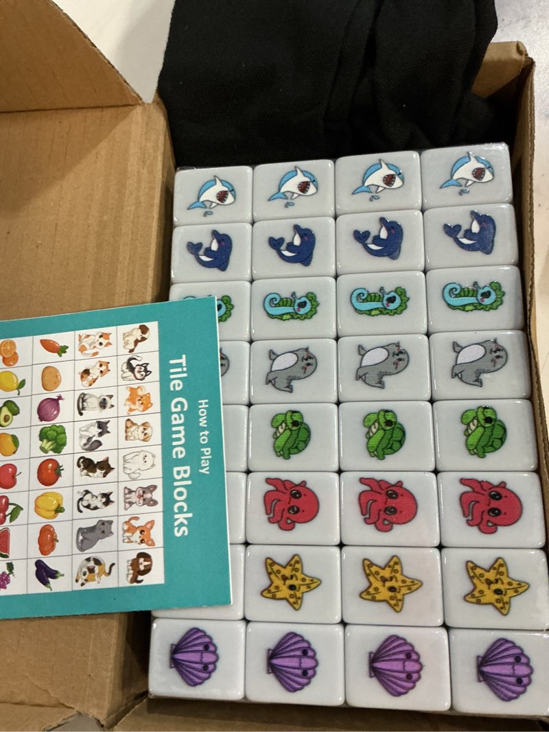 Condition photo showing New/Like New for gracias 4 players mahjong block set, 128 green tiles(1.18”) with 4 different patterns, portable mahjong set with a carry bag & english instruction, mahjong tile game