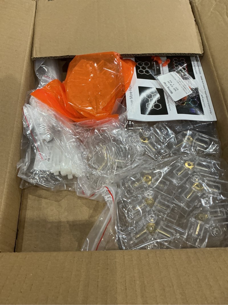 Condition photo showing Good Condition for hexagon garage lights: 168w 5 grids led garage lights - easy install 6500k super bright honeycomb light for workshop warehouse car detailing shop exhibition hall gym 5 hex