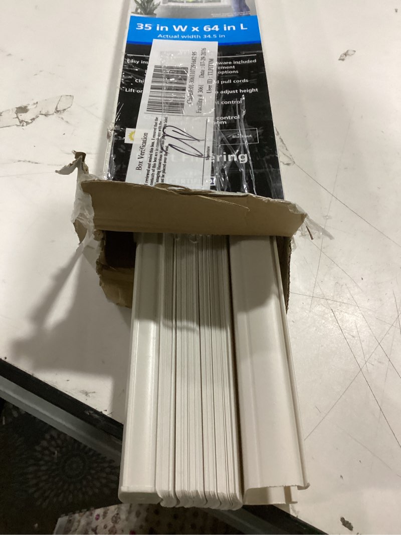 Condition photo showing Good Condition for mainstays 1" cordless vinyl light filtering blinds, 1-piece, white, 35" w x 64" l