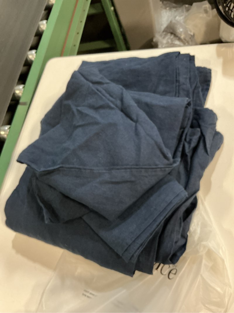 Condition photo showing Good Condition for ( 3 pcs) quince organic crisp percale duvet cover set king/cal king  solid navy