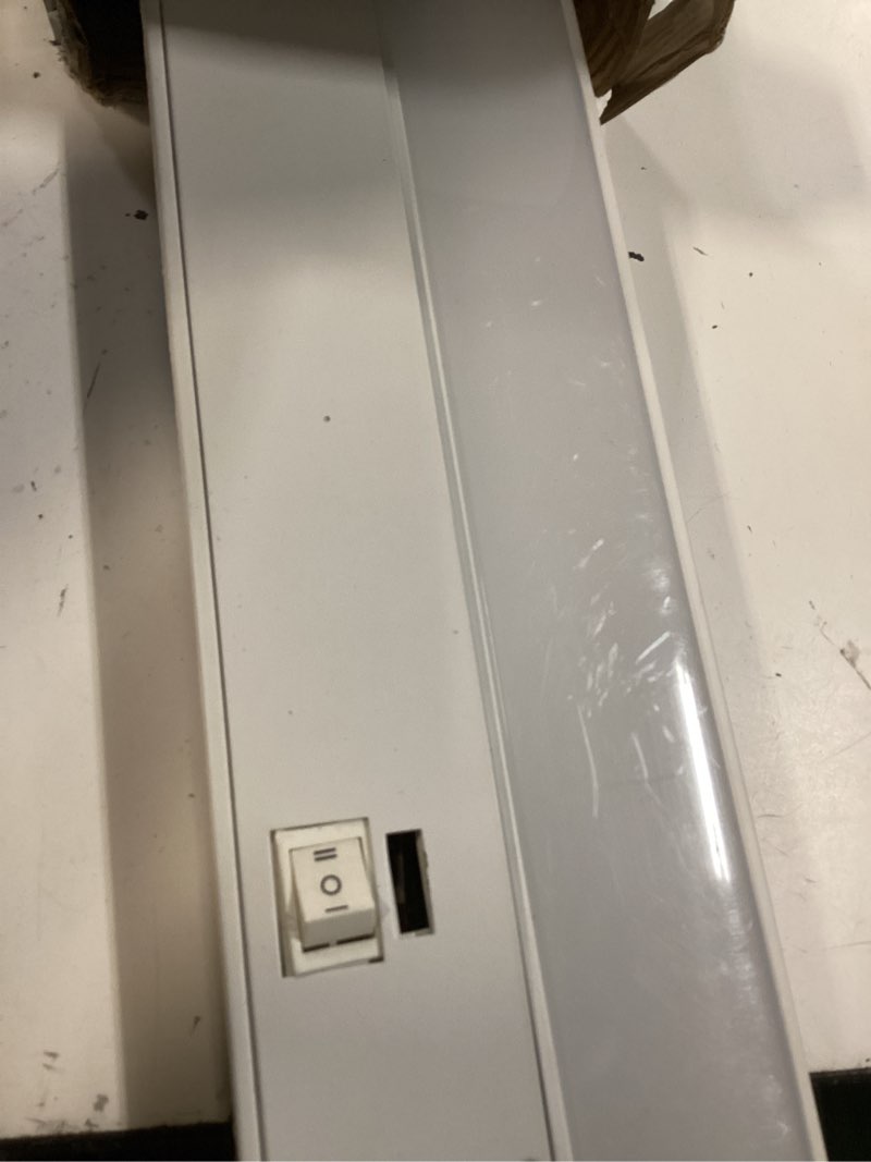 Condition photo showing As Is for getinlight 24-inch 3 color levels led under cabinet lighting, hardwired or plugged-in, selectable white 2700k/3000k/4000k, dimmable, white finished, in-0210-3 white 24-inch