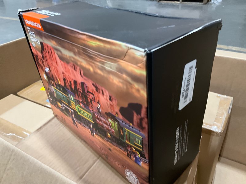 Condition photo showing Good Condition for lumibricks wild west freight train lighting building-bricks set - classic 4-4-0 locomotive model 1524 pcs ideas kit for adult and teens