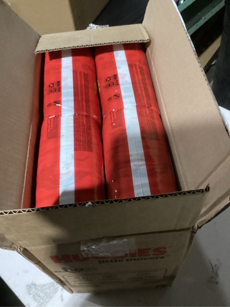 Condition photo showing New/Like New for huggies size 5 diapers, little movers baby diapers, size 5 (27+ lbs), 132 count (2 packs of 66), packaging may vary size 5 132