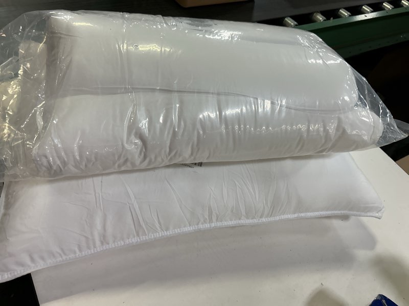 Condition photo showing Good Condition for Amazon Basics Down Alternative Pillow for Back Side Sleepers, Medium Density, Standard Size, 26" x 20", 2-Pack, White Standard (Pack of 2) Medium