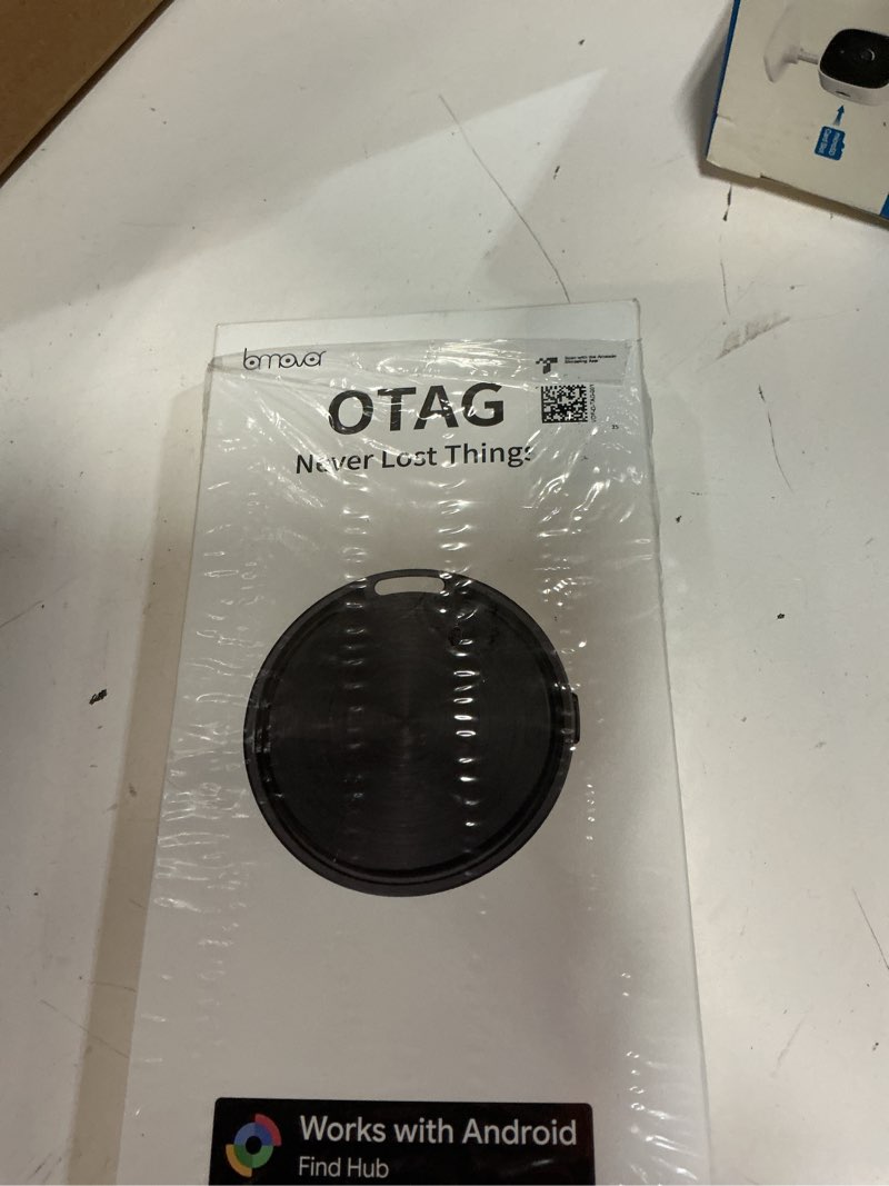 Condition photo showing Good Condition for air tags for android,air tags-4 pack android,air tracker tags with 4 case,2 year battery life,google find trackers for google's find hub app,ip65 waterproof luggage air tracker tag for keys black-4