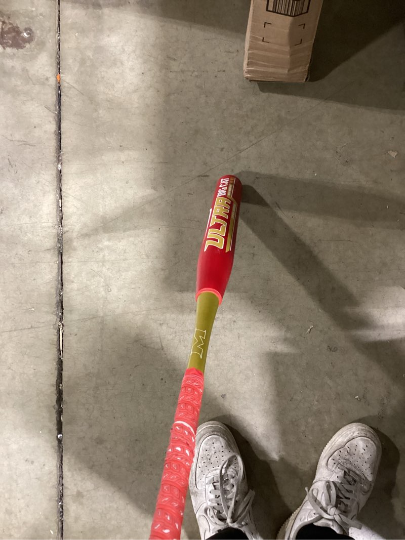 Condition photo showing Good Condition for miken miken | 2025 | ultra gamer mm big cat slowpitch  softball bat | ssusa senior softball | supermax | . composite red / gold 26 oz.