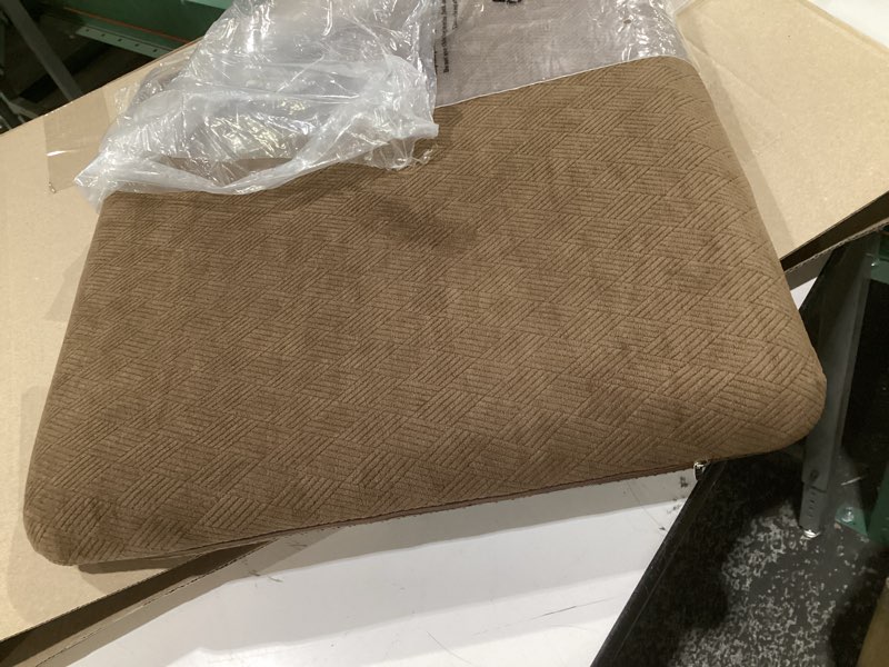 (SIZE AND BRAND UNKNOWN)Brown office seat cushion