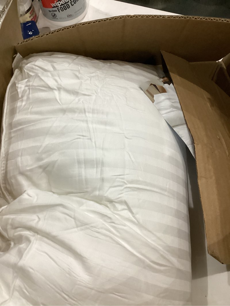 Condition photo showing As Is for Beckham Hotel Collection Bed Pillows Standard/Queen Size Set of 2 - Original Soft Down Alternative Pillow for Sleeping - Soft Support for Back, Stomach or Side Sleepers Queen / Standard White
