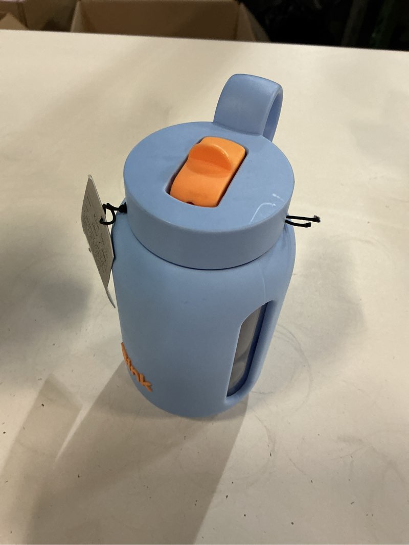 Condition photo showing Good Condition for 10oz kids water bottle