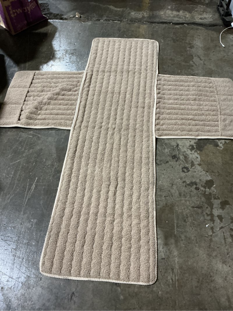 Condition photo showing Good Condition for similar beige recliner chair cover