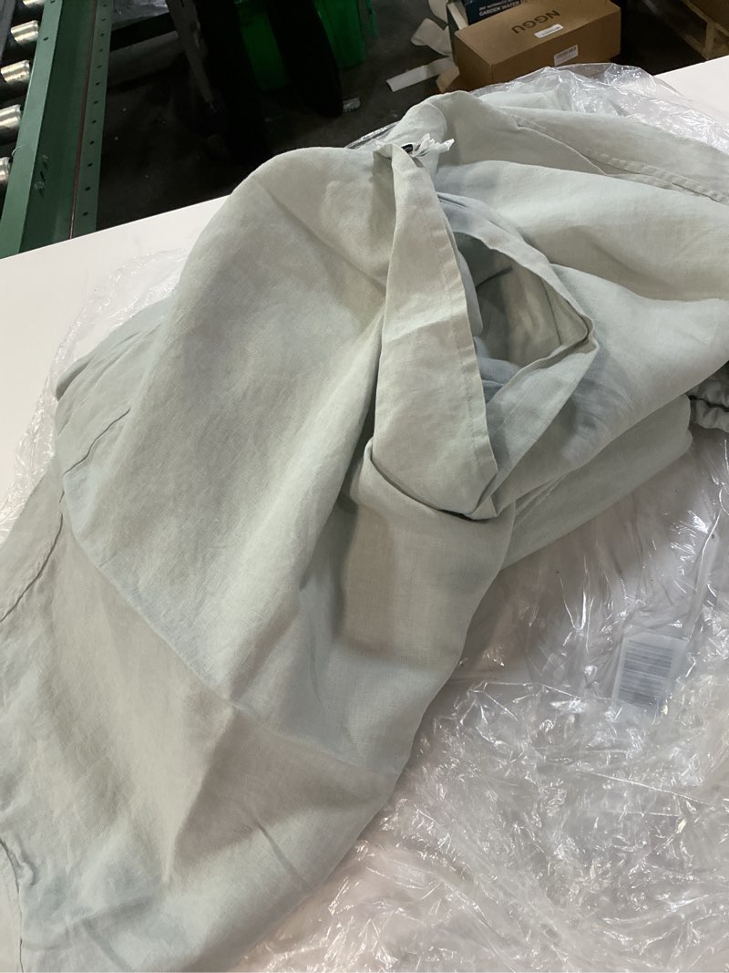 Condition photo showing Good Condition for european linen double flange duvet cover set, king/cal king, mist