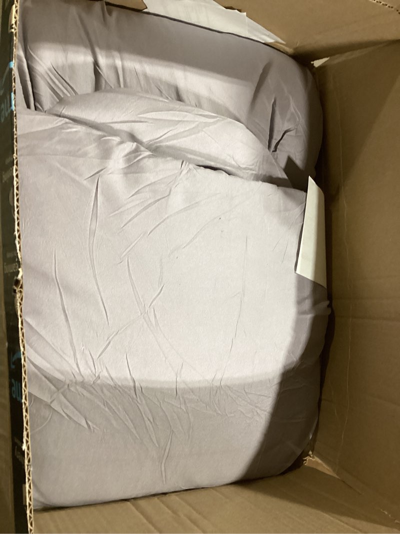 Condition photo showing Good Condition for Bedsure Queen Comforter Set Grey - Bed in a Bag Queen Size Bedding 7 Pieces, GentleSoft™ Pintuck Bed Set Gift for Family, Pinch Pleat All Season Comforter with Sheets, Pillowcases & Shams Queen 01 - Grey