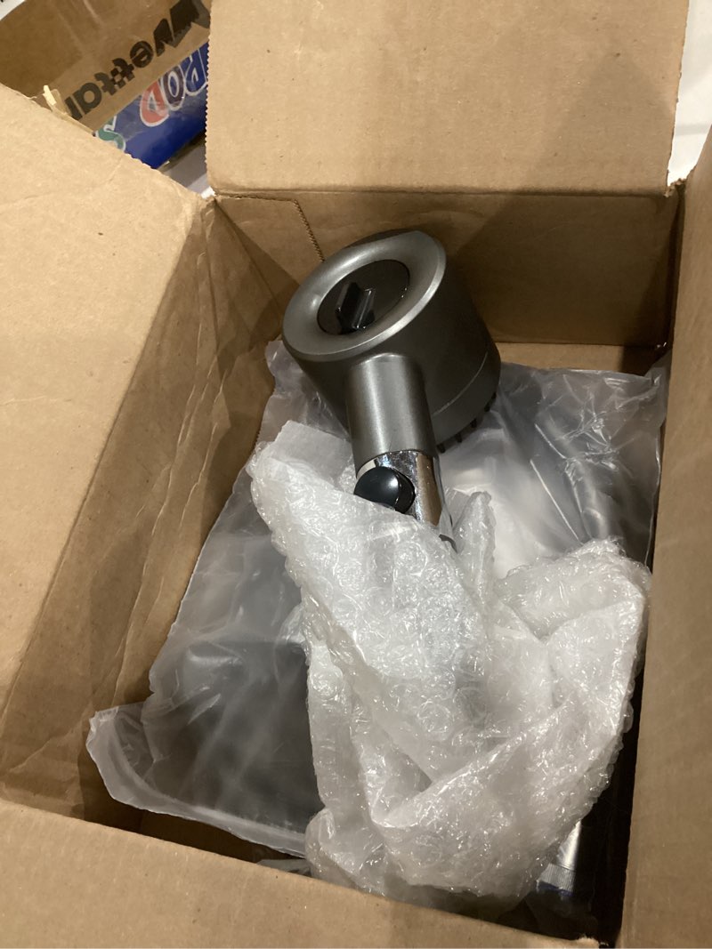 Condition photo showing Good Condition for 4-Speed High Pressure Shower Heads plus 5 Filter Cartridges Set, Filtered Shower Head, Removable Filter Cartridge Water-Saving Shower Head, High Pressure Handheld Shower Head With Hose Black-114 T