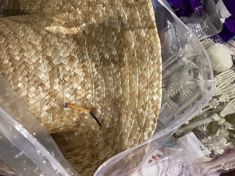 Condition photo showing New/Like New for Cinrobiye 2 PCS Fall Wreath for Front Door 16 Inch Autumn Straw Hat Wreath with Bow DIY Thanksgiving Scarecrow Hanging Decorations for Indoor Home Farmhouse Harvest Festival Porch Wall Window Decor