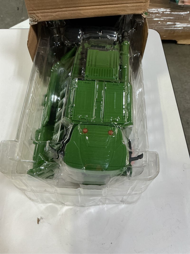 Condition photo showing New/Like New for remote control combine harvester tractor toy with corn head, rc tractor toys for kids 3+, light/spray/sound/1/24 scale, farm toy combine harvester for kids, christmas birthday gift combine with corn head