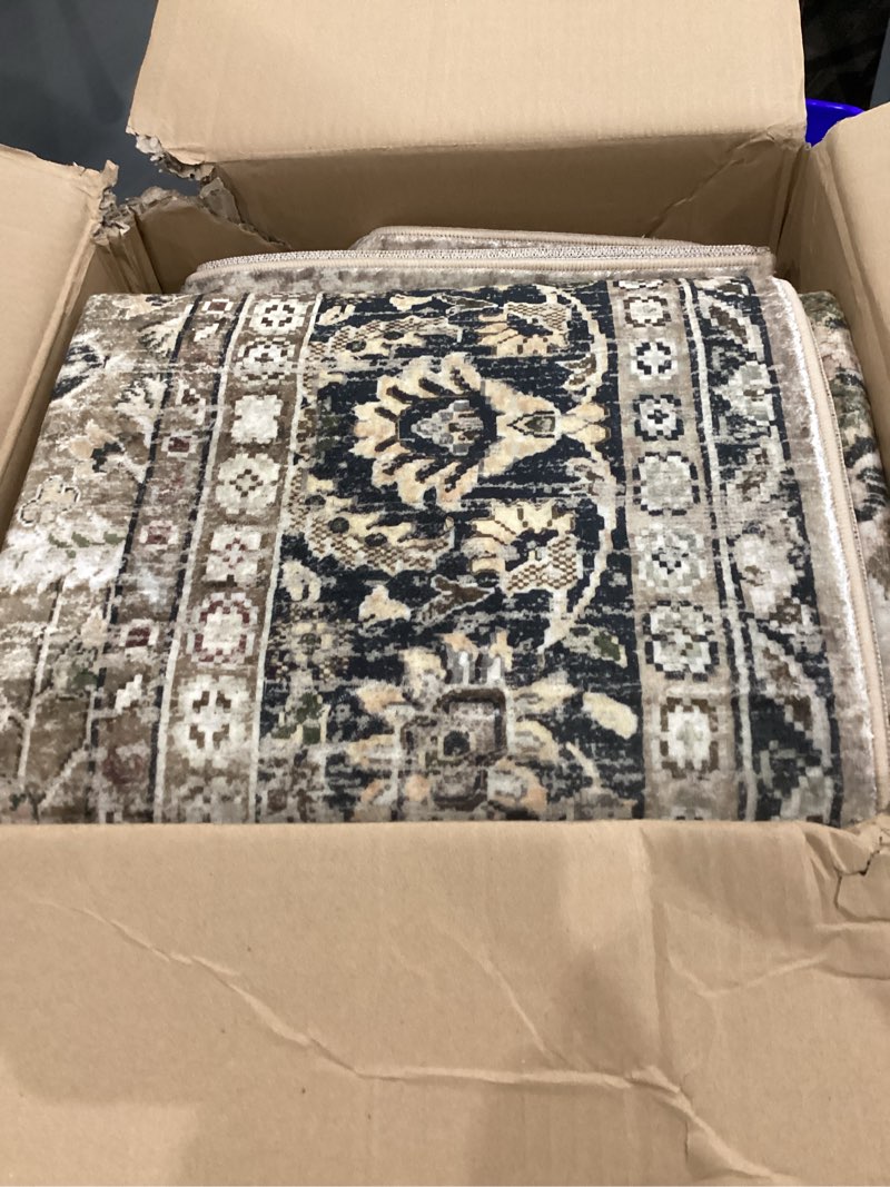 Condition photo showing Good Condition for 8x10 washable non-slip area rugs for living room, dining room, bedroom home office-vintage floral soft non-shedding distressed faux wool farmhouse large area rugs(brown, 8'×10') 8' x 10' (rectangular) brown