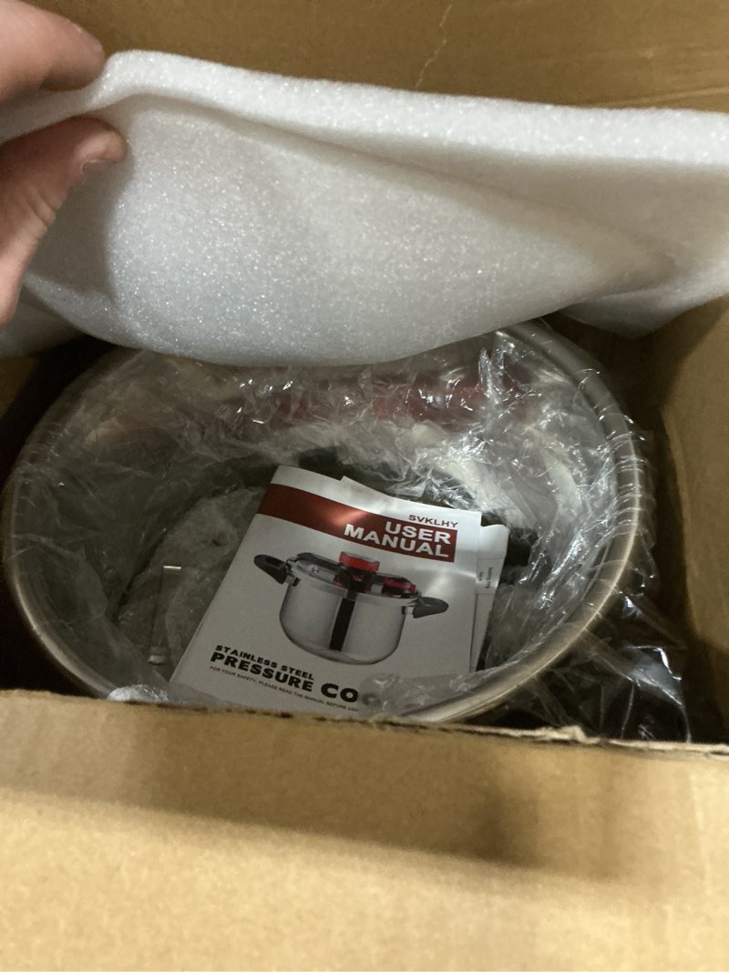 Condition photo showing Good Condition for 18/8 Stainless Steel Pressure Cooker 8 Qt, [One-Hand Locking] Pressure Cooker,[3-In-1] Olla de Presion, Induction,Gas Stovetop Compatible, Includes Glass Lid & Steamer Rack 8 Quarts