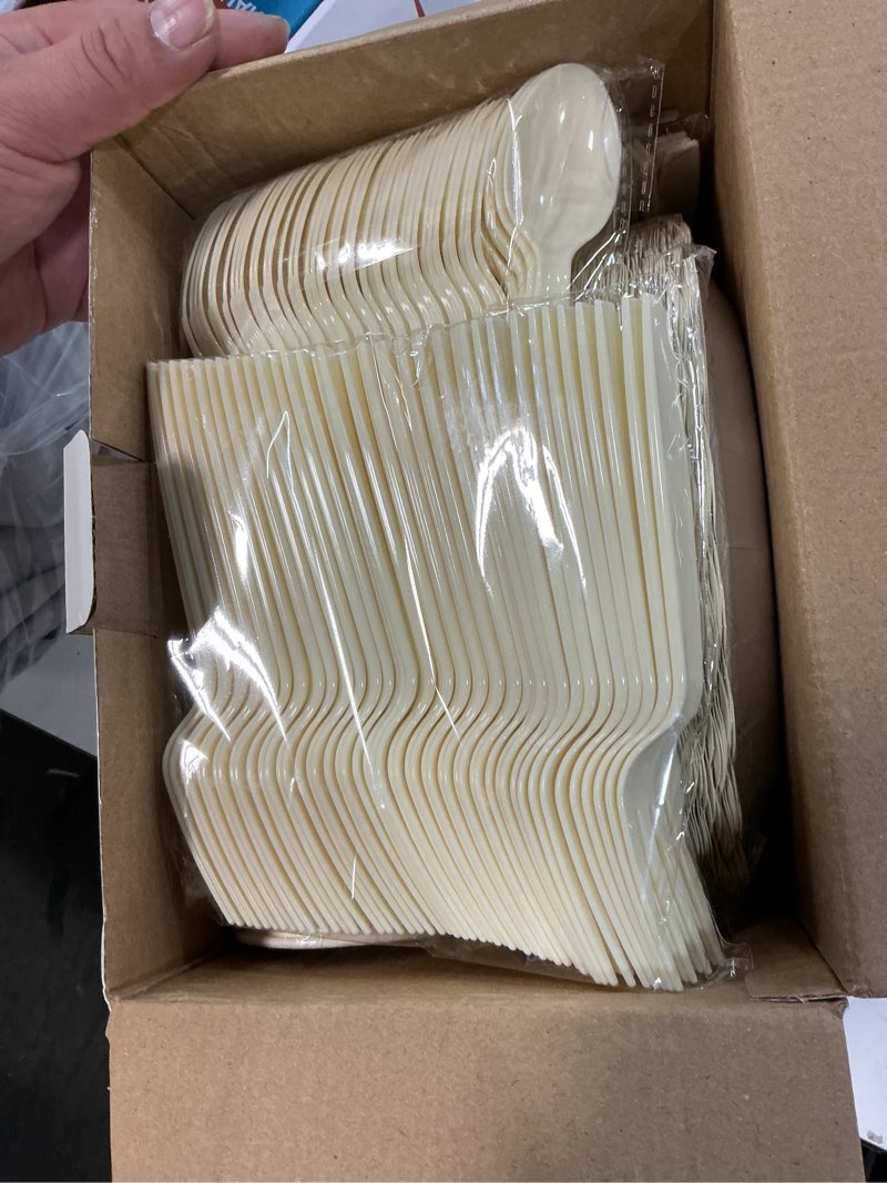 Condition photo showing Good Condition for 350 pcs ivory dinnerware sets, 9" party plates, 7" cream dessert plate, 9oz cups & cutlery, 50 guest beige scalloped disposable plates set for baby bridal shower, wedding, birthday cream white 350 pcs