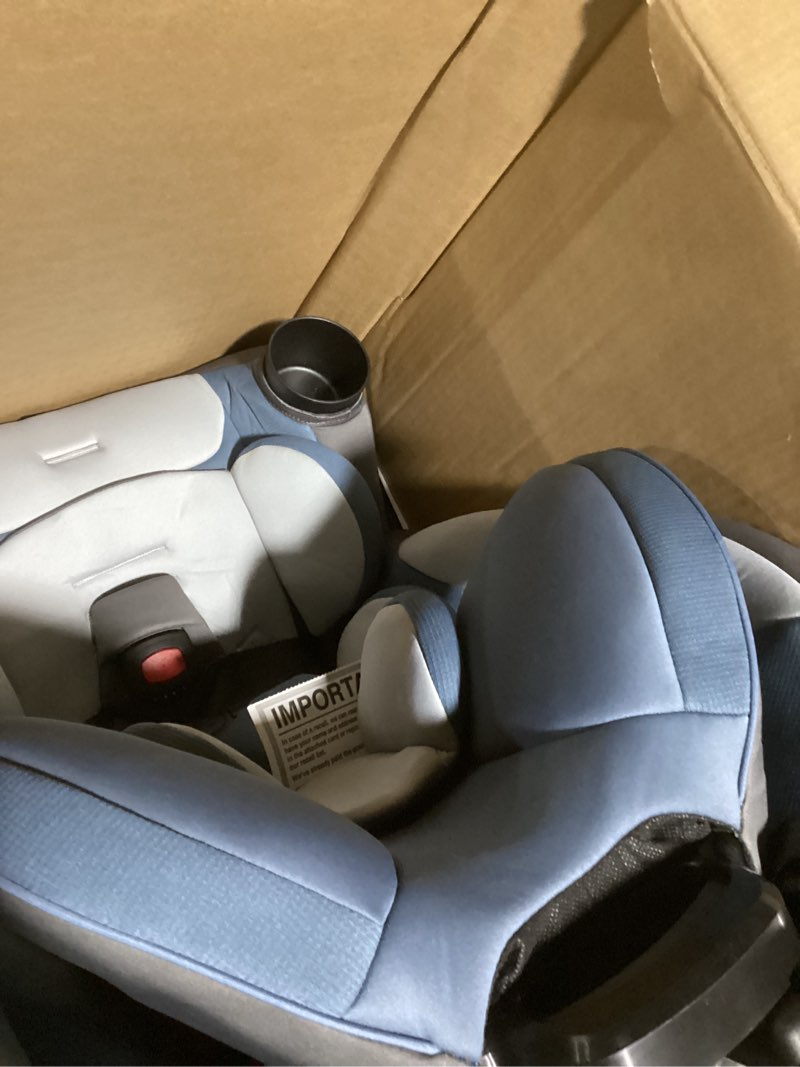 Condition photo showing Good Condition for Safety 1st Grow and Go All-in-One Slim Convertible Car Seat, Rear Facing, 5-40 lbs, Forward Facing (30–65 lbs), High Back Booster Seat 40-100 pounds, Alaskan Blue Alaskan Blue Original