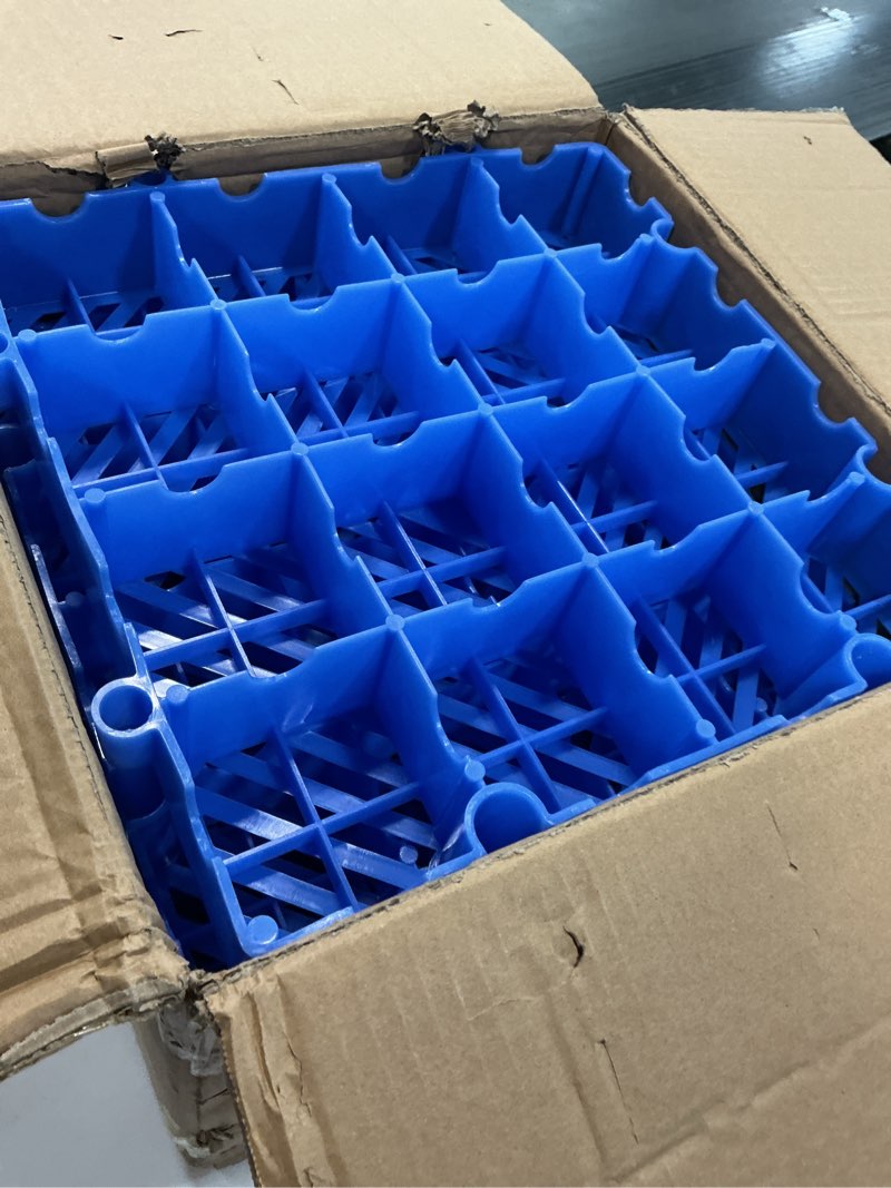 Condition photo showing Good Condition for 6 pcs plastic pallet for basement storage, waterproof plastic pallets ventilation floor pallet grid mat lightweight indoor outdoor storage pallet grid pad for supermarket garages warehouses