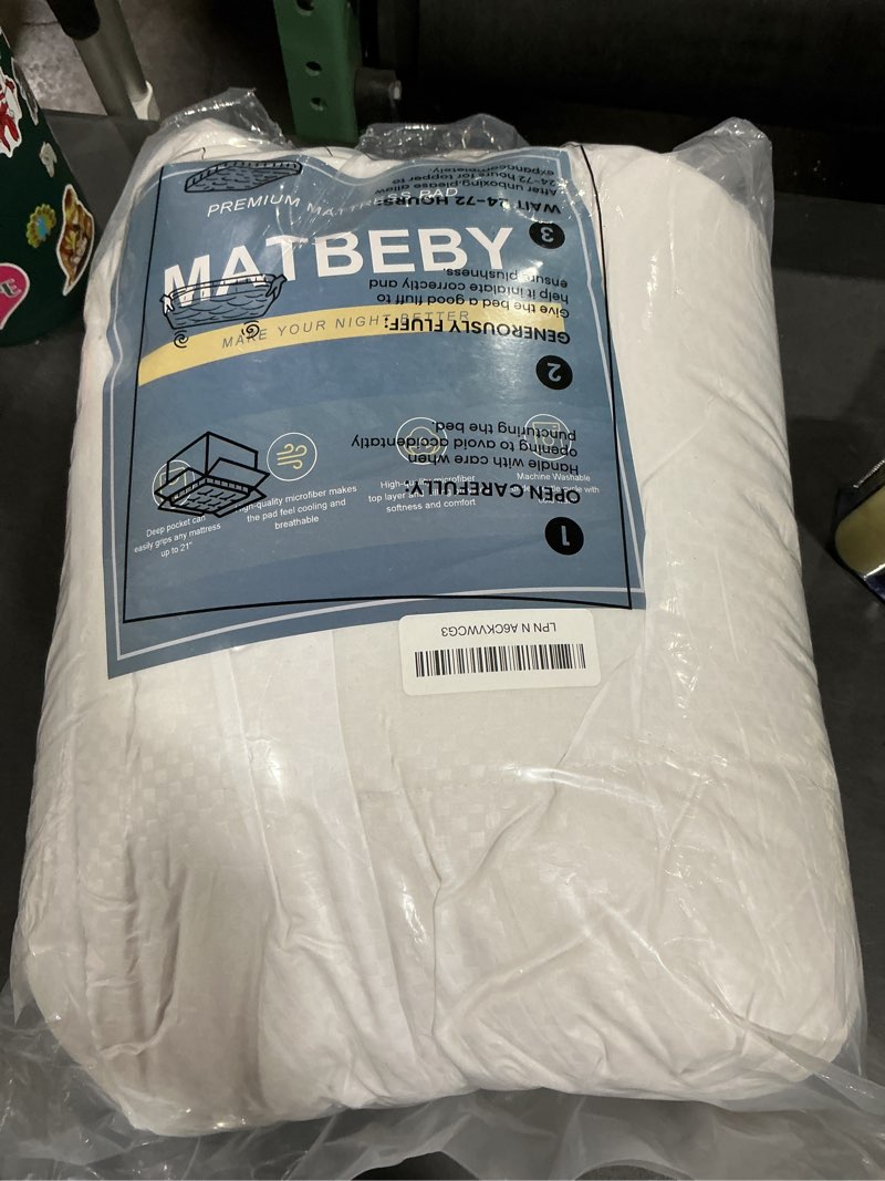Condition photo showing New/Like New for OhGeni 100% Waterproof Mattress Protector,Queen Size Mattress Soft Pad,Pet Hair & Bedwetting Resistant,Cooling Breathable Fitted Sheets,Washable Bed Cover,Non-Slip Deep Pocket,Noiseless for Bedroom 1- White Queen