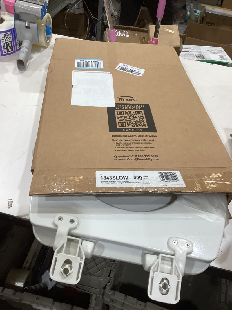Condition photo showing Good Condition for mayfair linden slow close toilet seat, non slip heavy duty wood, easy install, elongated, white elongated traditional hinge