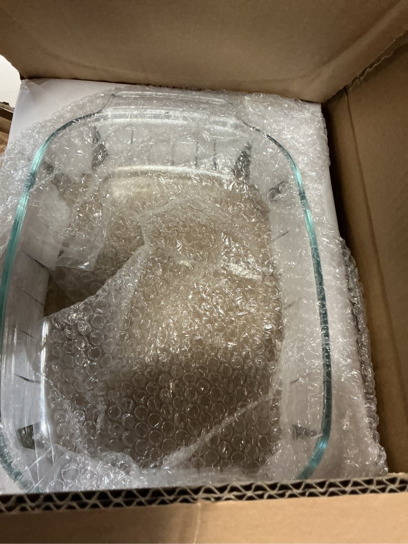 Condition photo showing Good Condition for vruifa 9x13 glass baking dish, 2.7 quart casserole dishes for oven, borosilicate glass