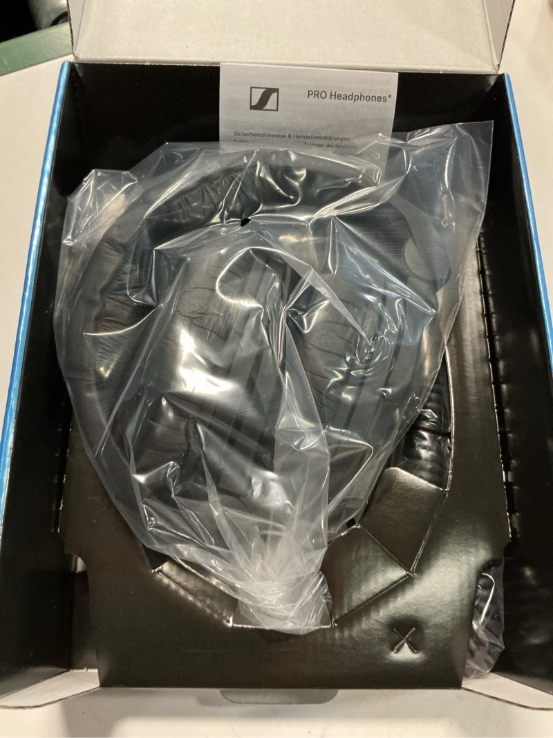 Condition photo showing Good Condition for sennheiser professional hd 280 pro over-ear monitoring headphones