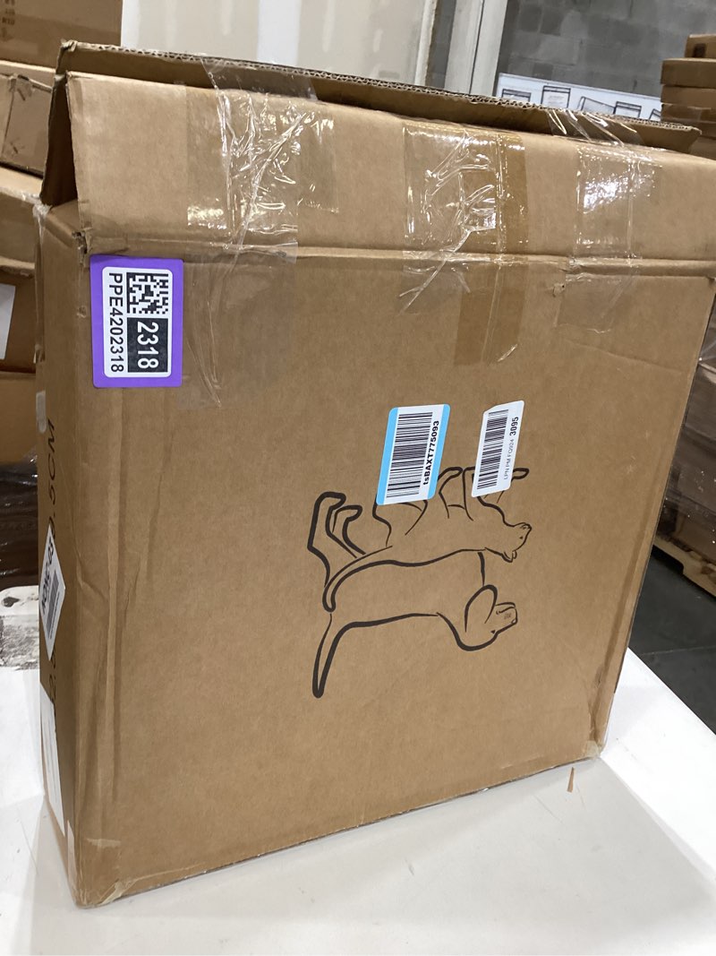 Condition photo showing Good Condition for expandable pet carrier