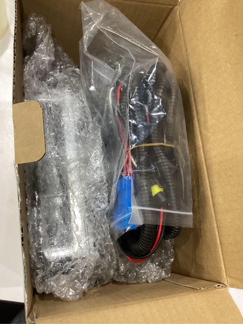 Condition photo showing New/Like New for wflnhb left & right fog lights repalcement for toyota tundra 2022-2024 fog light lamps