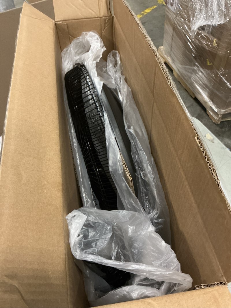 Condition photo showing New/Like New for utilitech 18-in 120-volt 3-speed indoor black oscillating pedestal fan with remote