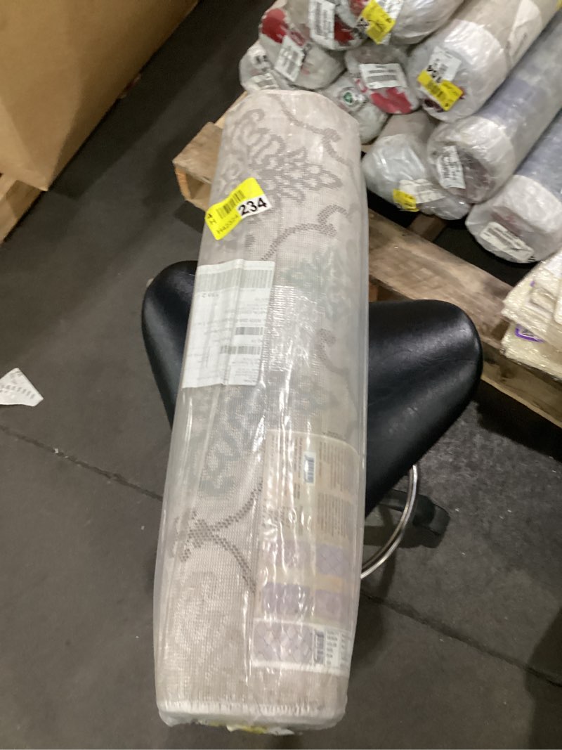 Condition photo showing New/Like New for Momeni Rugs Brooklyn Heights Collection Area Rug, 2'3" x 7'6" Runner, Multicolor 2'3" x 7'6" (Runner)